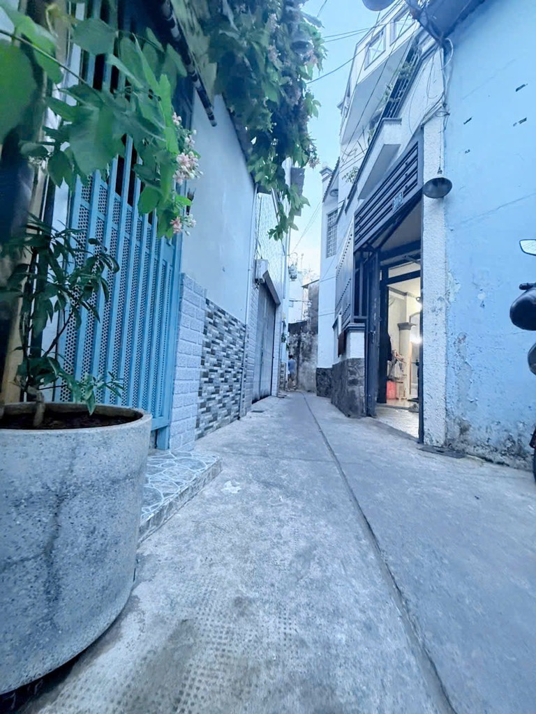 Bán nhà Lý thường Kiệt, F4, Gò Vấp
